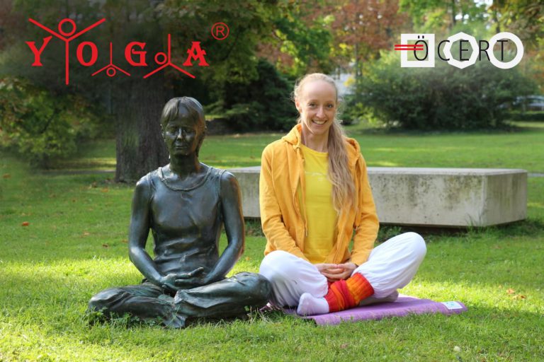 Sibylle mit Statue 768x512