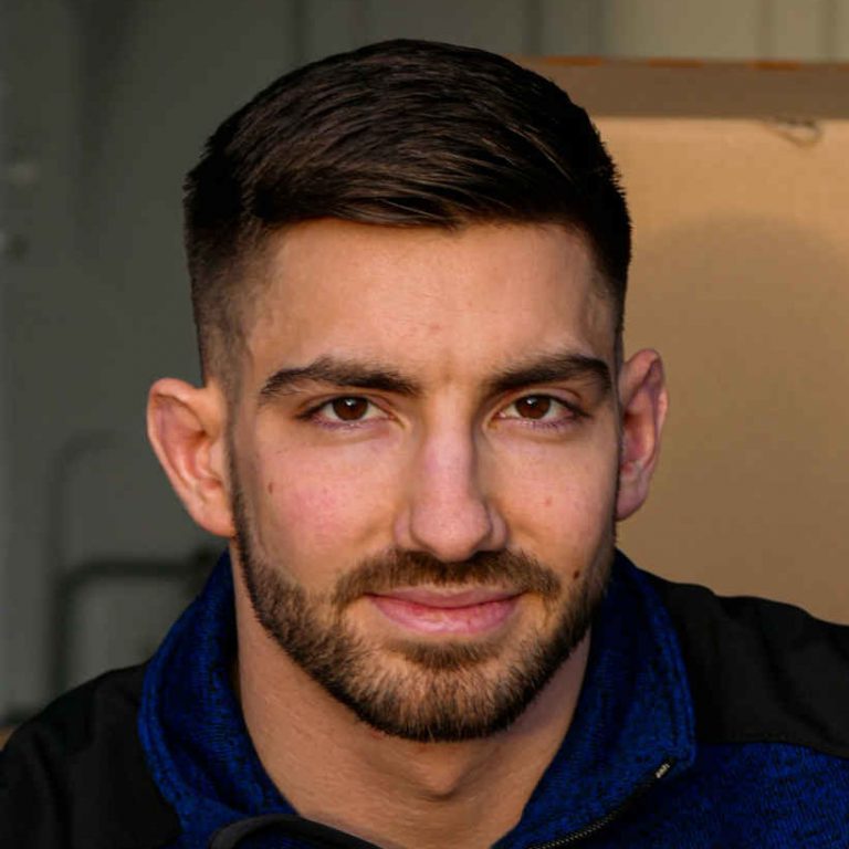 Robin Profil Quadratisch 768x768