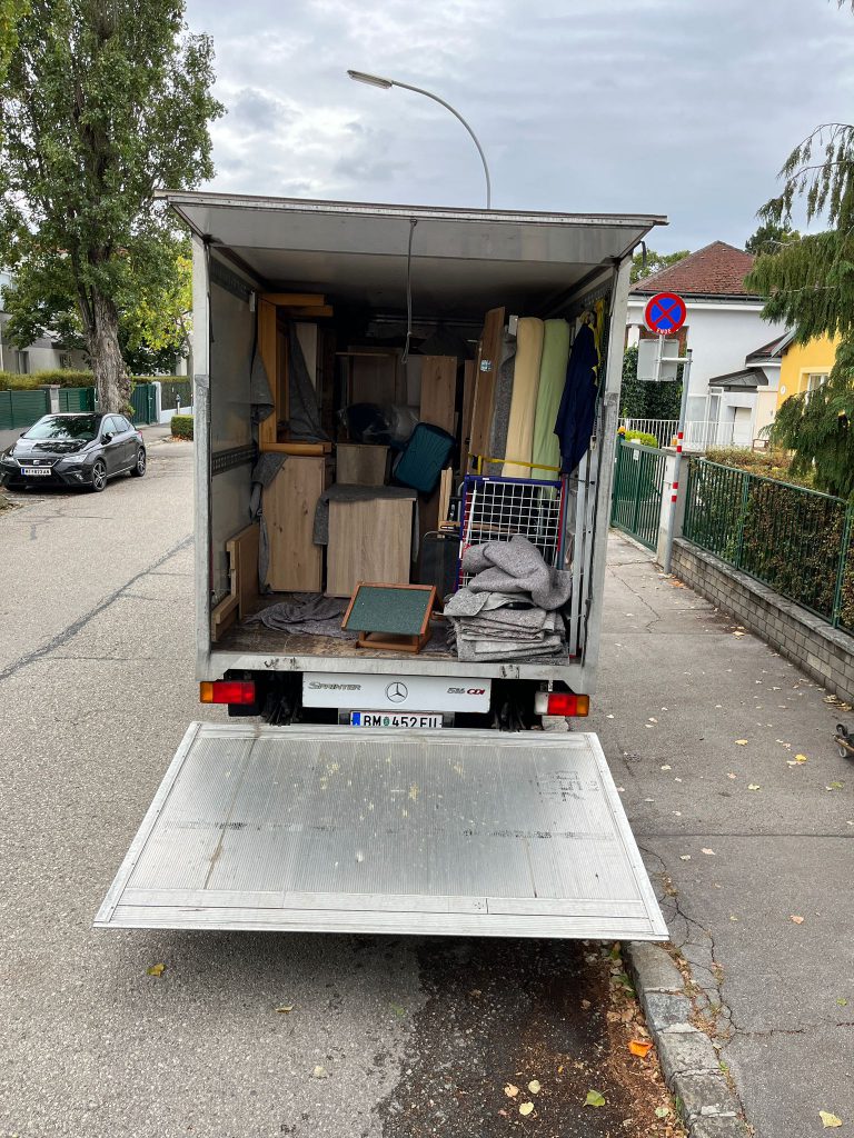 72d4725f ce7b 4301 b2ca b3e2d20eea65 768x1024