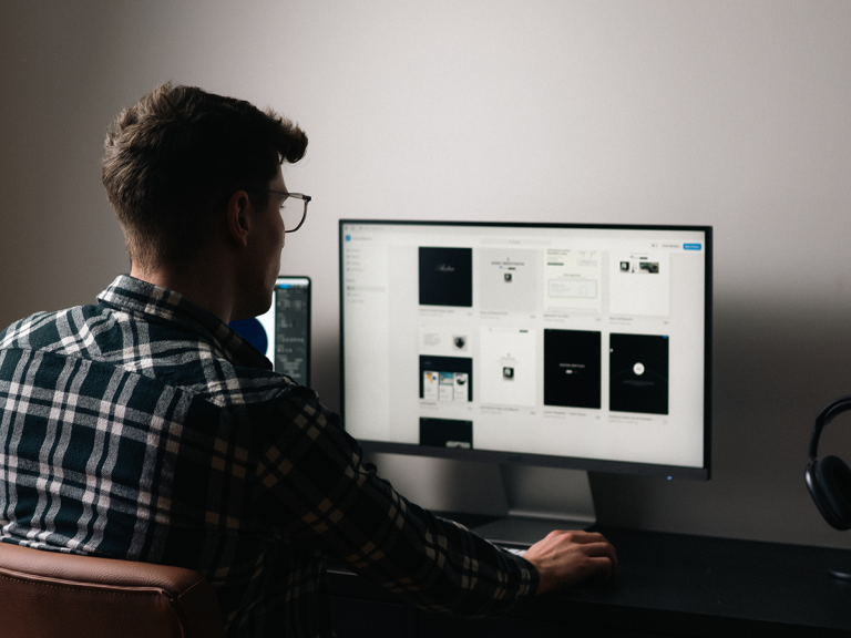 base and beyond webdesignprozess computer 768x576