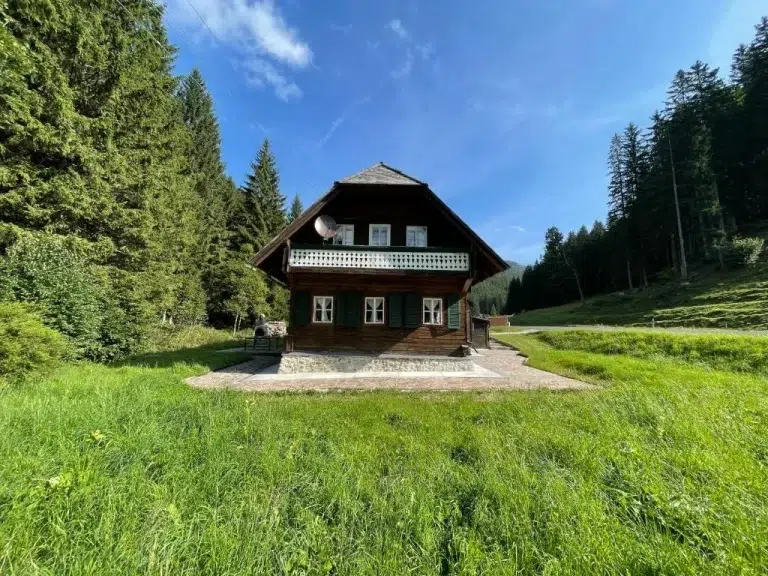 Regionale Firmen Steiermark 1 aussen sommer hero 768x576
